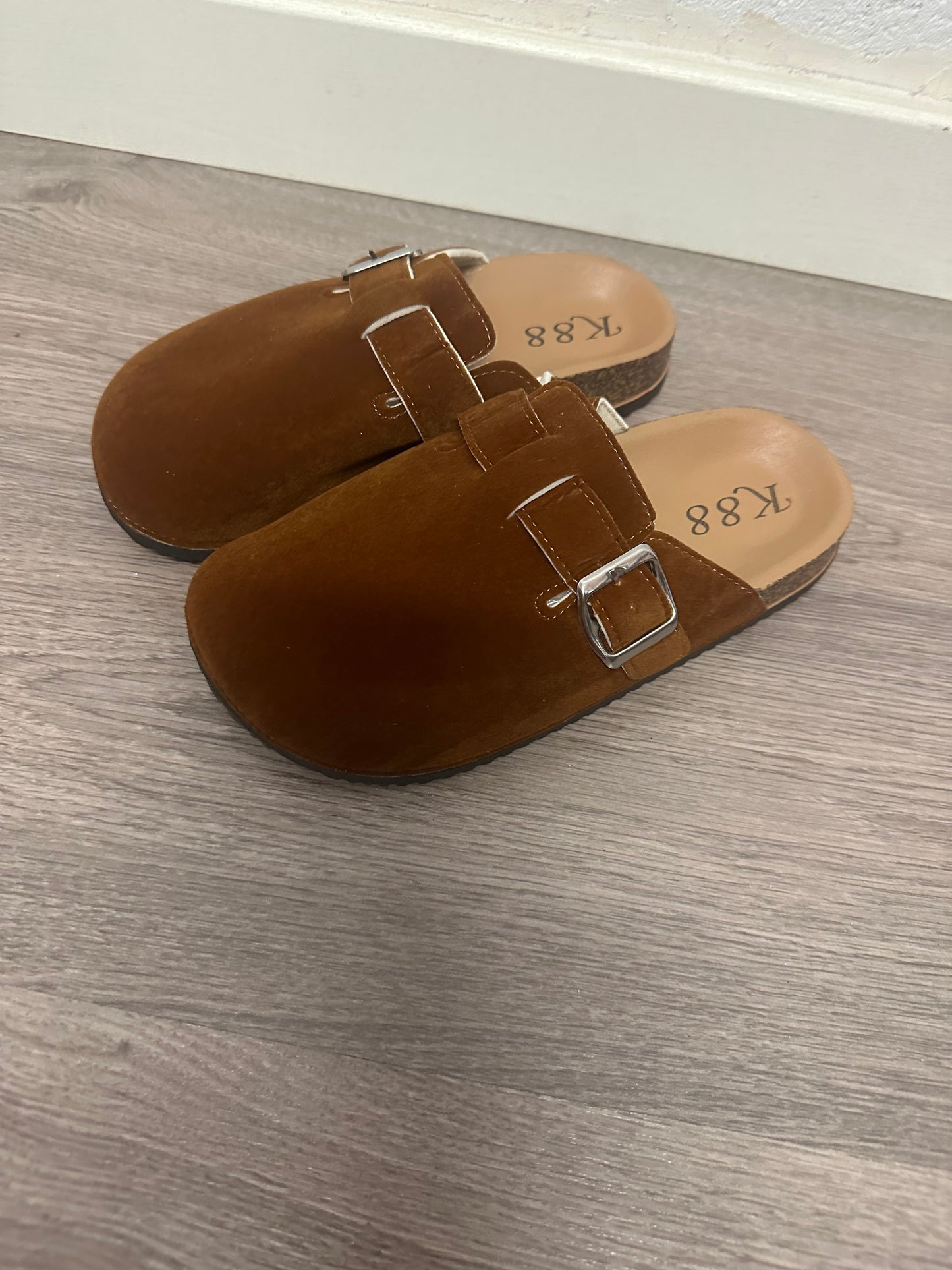 KD-64 Zueco mujer